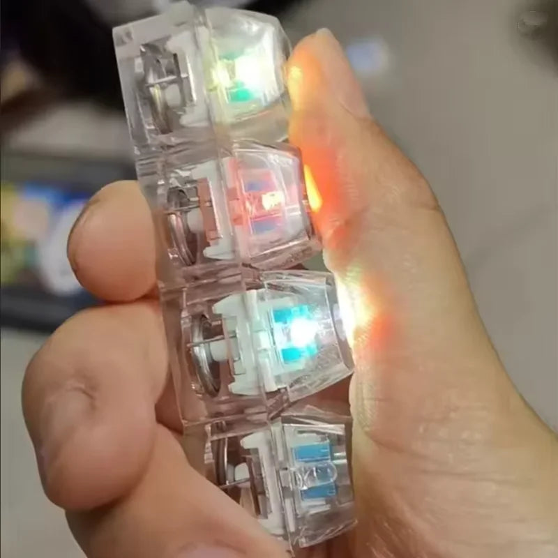 Nuevo llavero con teclado para aliviar el estrés y ansiedad, botones de cuatro dedos, ideal para la oficina, el hogar, adultos y niños.